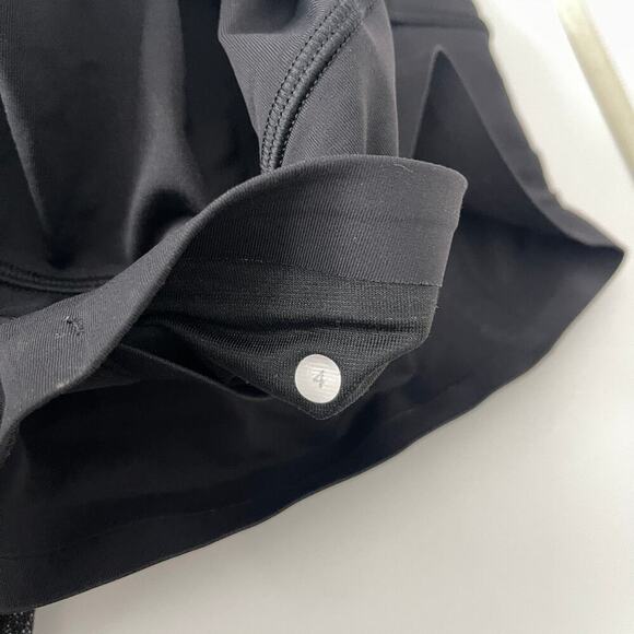 Lululemon Black Cropped Leggings Mesh Inserts Pockets Size 4 - Picture 6 of 7